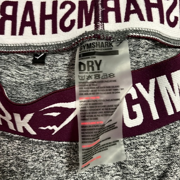 Gymshark Flex Capris - Picture 3 of 5
